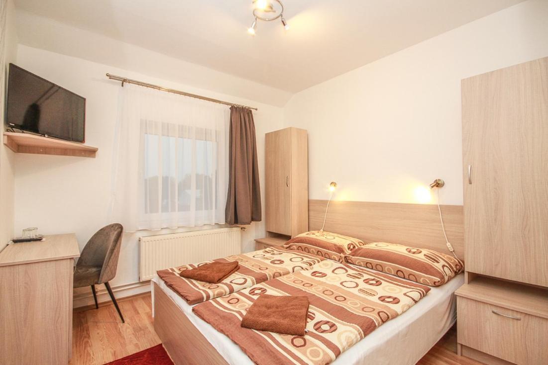 Gerendas Panzio Szombathely Exteriör bild